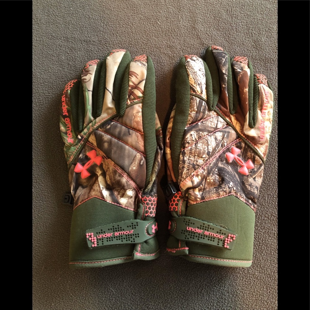 Gloves